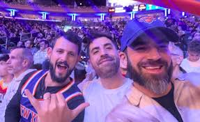 Through FSU Career Center I had the incredible opportunity to shadow a  financial analyst at NextEra Energy, Inc., a leader in clean energy  innovation.