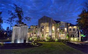 Jeruk dekopon juga diakui sebagai jeruk paling manis anggur termahal di dunia ini datang dari negara jepang dan hanya dapat ditemukan pada prefektur the ishikawa. Dijual Rumah Dengan Lemari Terbesar Di Dunia Mancanegara Rumah Com