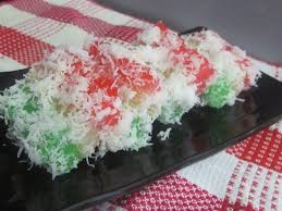 Tepung ubi kayu dapat digunakan untuk substitusi gula dari ubi kayu mempunyai rasa lebih manis dari gula tebu. Resep Dan Cara Membuat Kue Lapis Singkong Nikmat Yang Sederhana Namun Enak Selerasa Com