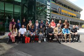 On 10 september 2020, cawangan kawalan amalan perubatan swasta (under the ministry of health malaysia) released a list of private clinics and hospitals that note : Institut Sukan Negara On Twitter Sekitar Sesi Lawatan Pemeriksaan Premis Pusat Perubatan Sukan Negara Oleh Cawangan Kawalan Amalan Perubatan Swasta Kkmputrajaya Di Isn Bukit Jalil Teamisn Https T Co Afra3w4ime