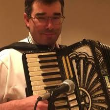 Matt Hodek's Instagram, Twitter & Facebook