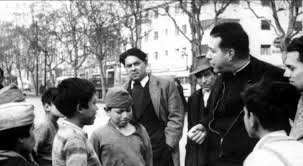 Género drama | años 90. Las Sombras De Un Hombre Santo La Crisis Mas Profunda De Los Jesuitas Impacta En La Figura Del Padre Hurtado El Mostrador