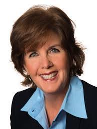 Karen Bernier's Instagram, Twitter & Facebook