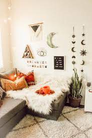 If you prefer victorian styles, get a wall… Pin On Home
