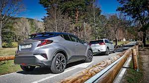 The kia niro has an excellent fuel economy. Kia Niro Vs Toyota C Hr What Is The Best Hybrid Suv We Tried