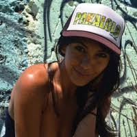 20+ "Divina" profiles