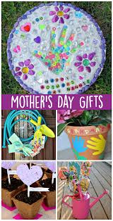 The one who tucked you in, mended your socks, cooked soup for you, and so much more. Mother S Day Gift Ideas For The Gardener Crafty Morning
