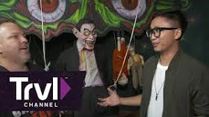 It had just the right amount of pitch black, never overdoing it, and used it to execute specific scares. Behind The Screams Basement Of The Dead Travel Channel Youtube