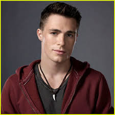 Colton Haynes Interview: Will Roy Discover Arrow's True Identity?