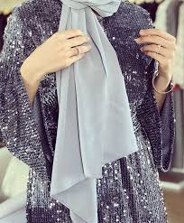 135cm Abayamiz Beden Boy Dugmeli Gizli Gri Icin Kadife Kapandiginda Olcusu Payet Renk Secenegiyle S Indian Fashion Dresses Fashion Hijab Fashion