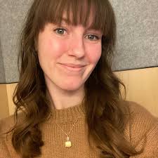 Thanks to Tube Socks, My Pin-Straight Hair Transformed in My Sleep