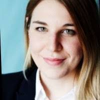 Linda Holz's Instagram, Twitter & Facebook