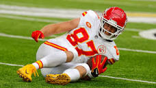 Chiefs star Travis Kelce shakes off an ankle injury with a key TD ...