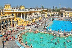 La budapest card ti consegna le chiavi della città, per così dire. Visita Alla Spa Szechenyi Con Prelievo Dall Hotel Budapest 2021