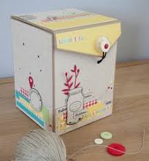 Une Boite De Recettes Idee Cadeau Avent Noel Fee Du Scrap Scrap Miam Boite A Album Boite A Recettes Tuto Scrapbooking