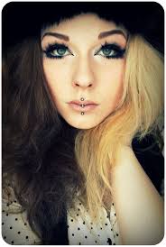 Beautifully jessica alba has designed her hairstyle with brown half up half down hairstyle that. Platinum Blonde And Black Hair Half And Half Novocom Top