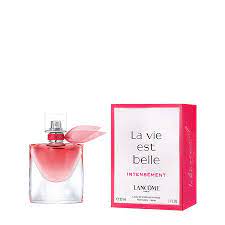 Middle notes are heliotrope, jasmine sambac and orange blossom; Lancome La Vie Est Belle Intensement 30ml