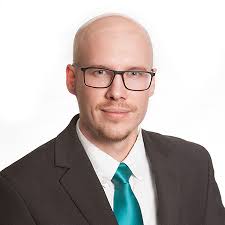 Isaac Sauer's Instagram, Twitter & Facebook