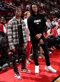Travis scott's grungey rockstar meets streetwear vibe has made him a darling of the fashion world, while his new album is set to see him take of the real world proper. 20 Best Travis Scott Outfits Style Moments Of All Time Complex