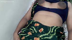 Beautiful XXX Indian Green Saree Aunty does fingering, Boob press &  receives Cumshot from Devar watch online