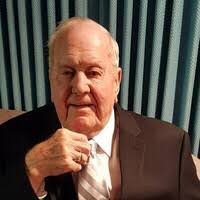 Ernie Barton's Instagram, Twitter & Facebook