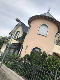 Haus kaufen in deutschland kompetent exklusiv& leidenschaftlich mit engel & völkers häuser in deutschland kaufen 800 standorte starke expertise. Wert Haus Villa Mit Turm Wertschatzung