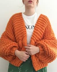 All patterns are vintage & in english only. Goldfreckles