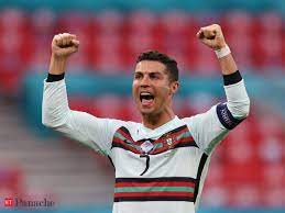 Cristiano ronaldo's coca cola gesture. Hhodsxg7ciuqum