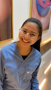 Trabalho em equipe é isso: sintonia com direito a ajustes 😂, A nossa  alegria é o seu sorriso saudável! 🦷 , #Odontohumor #vidanoconsultorio  #sorriasempre