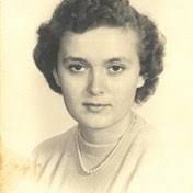 Joanne Poythress's Instagram, Twitter & Facebook