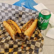Uncle Sammy's Food Truck — Sandwich shop food truck in Junction City, Oregon