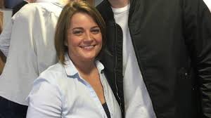 Parosmia is a term used to describe health conditions that distort your sense of smell. Coronavirus Loss Of Smell Meat Tastes Like Petrol Bbc News