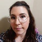 Maggie Lanza's Instagram, Twitter & Facebook