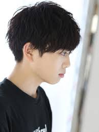 決め手は透けない前髪 ホライズンマッシュ メンズ 髪型 lipps 表参道 mens hairstyle メンズ ヘアスタイル メンズ ヘアスタイル メンズ 前髪 パーマ メンズ 髪型 ミディアム