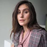 Maria Bloom's Instagram, Twitter & Facebook