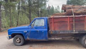 A little bit of help this weekend loading up the dump truck, thanks to my  friend Matt Mathiason and my (almost) 3 year old Autumn. Pretty soon  she's...