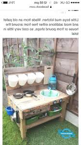 Diyprojectsgardensclub Schlammkuche Schlammkche Garten Kinder Tolle Diy Die Fr Imtolle Schlammkuche Fur Schlammkuche Hinterhof Kuche Kuchenspule Diy