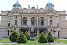 Sztuka, napisana w 1834 roku, powstała z fascynacji słowiańszczyzną, a jej fabuła zainspirowana została snem nocy. Teatr Im Juliusza Slowackiego W Krakowie Sala Konferencyjna Krakow Mojekonferencje Pl