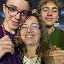 Hoje é o dia dele, meu filho, Caetano, 14 anos! Parabéns filhão!  Duplamente, pelo niver e pela medalha de ouro na OBMEP (Olimpíada  Brasileira de Matemática das Escolas Públicas) #obmep #lulapresidente