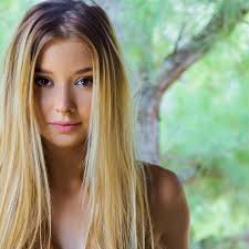 Y O L I N A (@yolinalindquist) • Instagram photos and videos