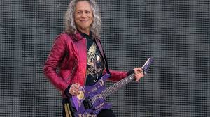 Maybe you would like to learn more about one of these? Songs Kirk Rob Of Metallica Have Covered So Far On 2019 Eu Tour Livenationtv