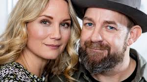 Jennifer Nettles And Kristian Bush: A Look At The Sugarland Duo's  Relationship