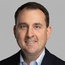 Navigating Volatility: The Evolving Role of Chief Communications Officers  in 2025 and Beyond