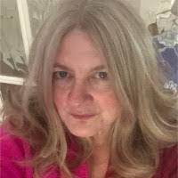 Joanne Mayes's Instagram, Twitter & Facebook