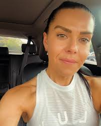 Kira Ryan's Instagram, Twitter & Facebook