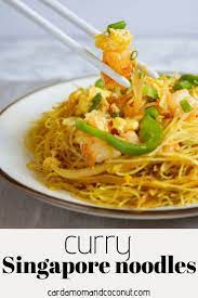 This Curry Singapore Noodle Recipe Combines Vermicelli Noodles In A Flavorful Curry Sauce With Stirfried Veggies Vermicelli Recipes Singapore Noodles Recipes