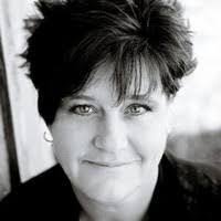 Lori Guffey's Instagram, Twitter & Facebook