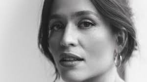 El secreto de Puente Viejo': Isaac ruega a Elsa no marcharse de Puente Viejo