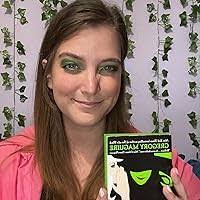 Amber Clement's Instagram, Twitter & Facebook