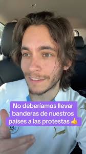 No deberíamos llevar banderas de nuestros países a las protestas 👍